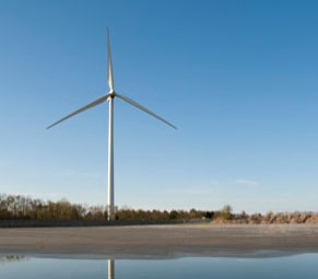 Adjusting wind turbine operations during the migration season at the University of Delaware's Hugh R. Sharp Campus in Lewes has resulted in a significant decrease in deaths among bats, according to researchers.